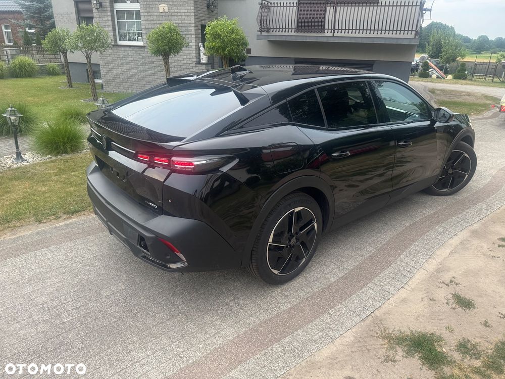 Peugeot 408 180 e-EAT8 GT - 20