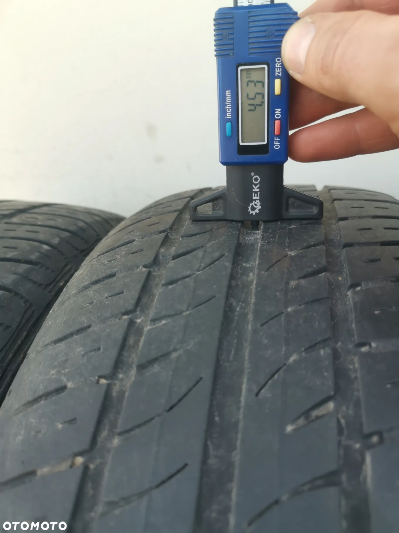 KOŁA ALUFELGI VW SKODA SEAT AUDI R14 5x100 ET 38 6Jx Otwór  Centrujący 68 mm OPONY LETNIE 185/60 R14 - 17