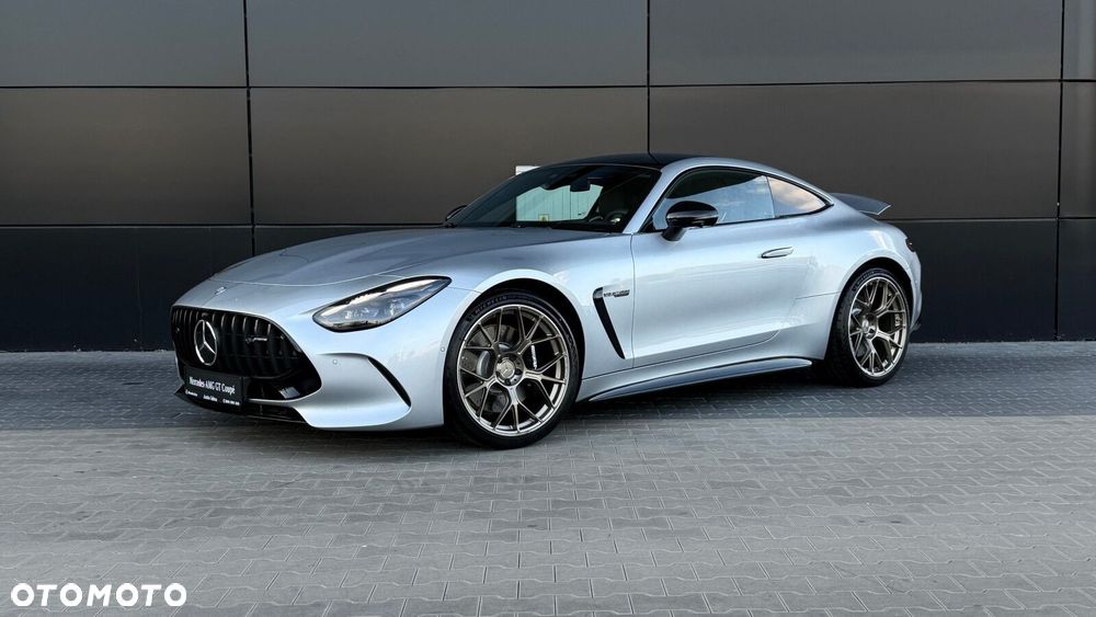 Mercedes-Benz AMG GT - 3