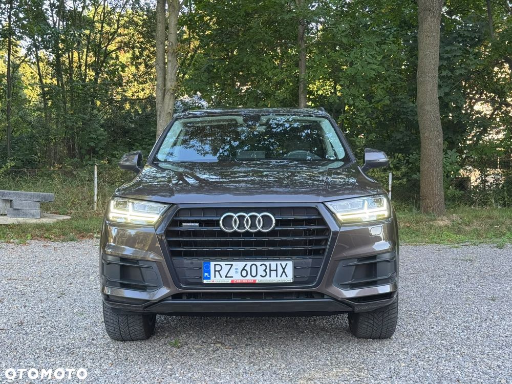 Audi Q7 - 6