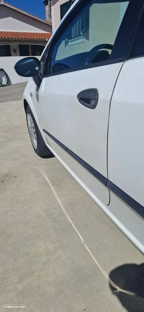 Fiat Grande Punto 1.3 M-Jet Active - 10