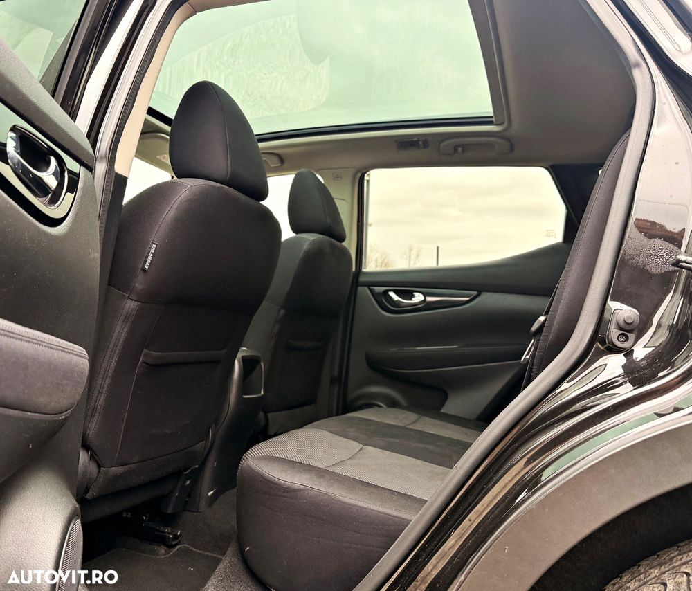 Nissan Qashqai 1.6 DCI Xtronic TEKNA - 9