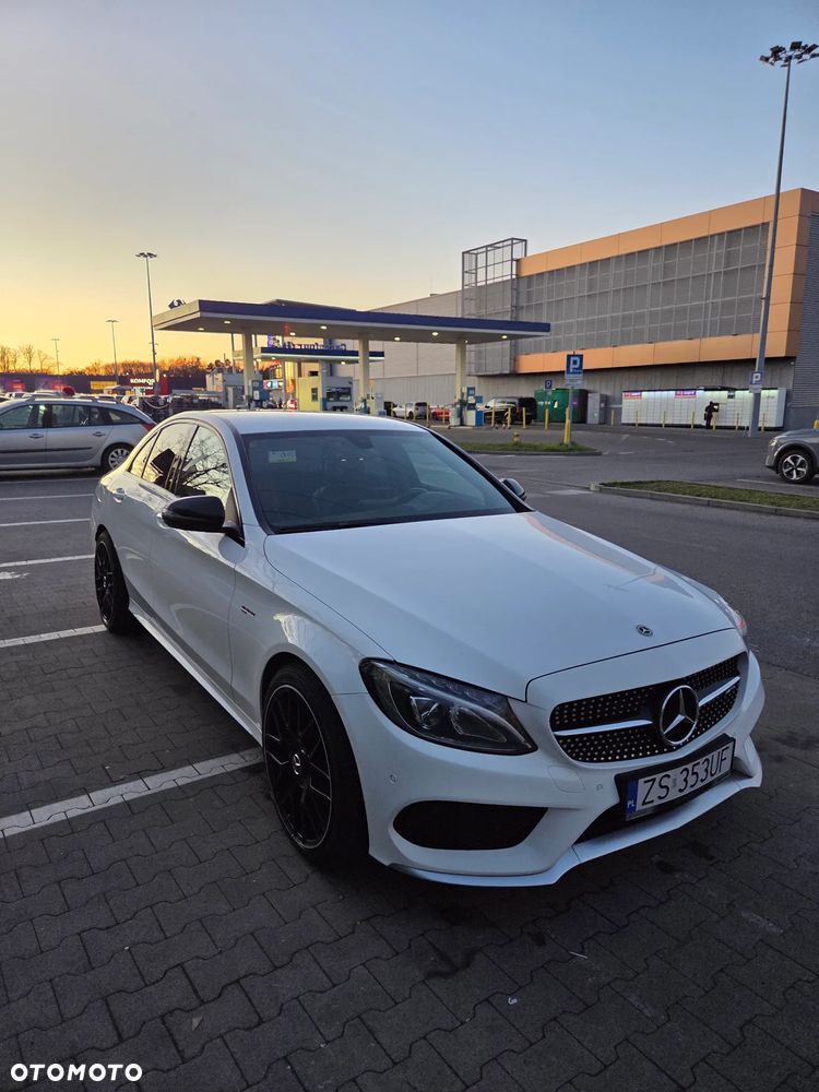 Mercedes-Benz Klasa C AMG 43 4-Matic - 2
