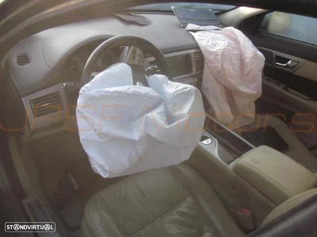Jaguar XF 3.0D V6 de 2011 Para Peças - 3