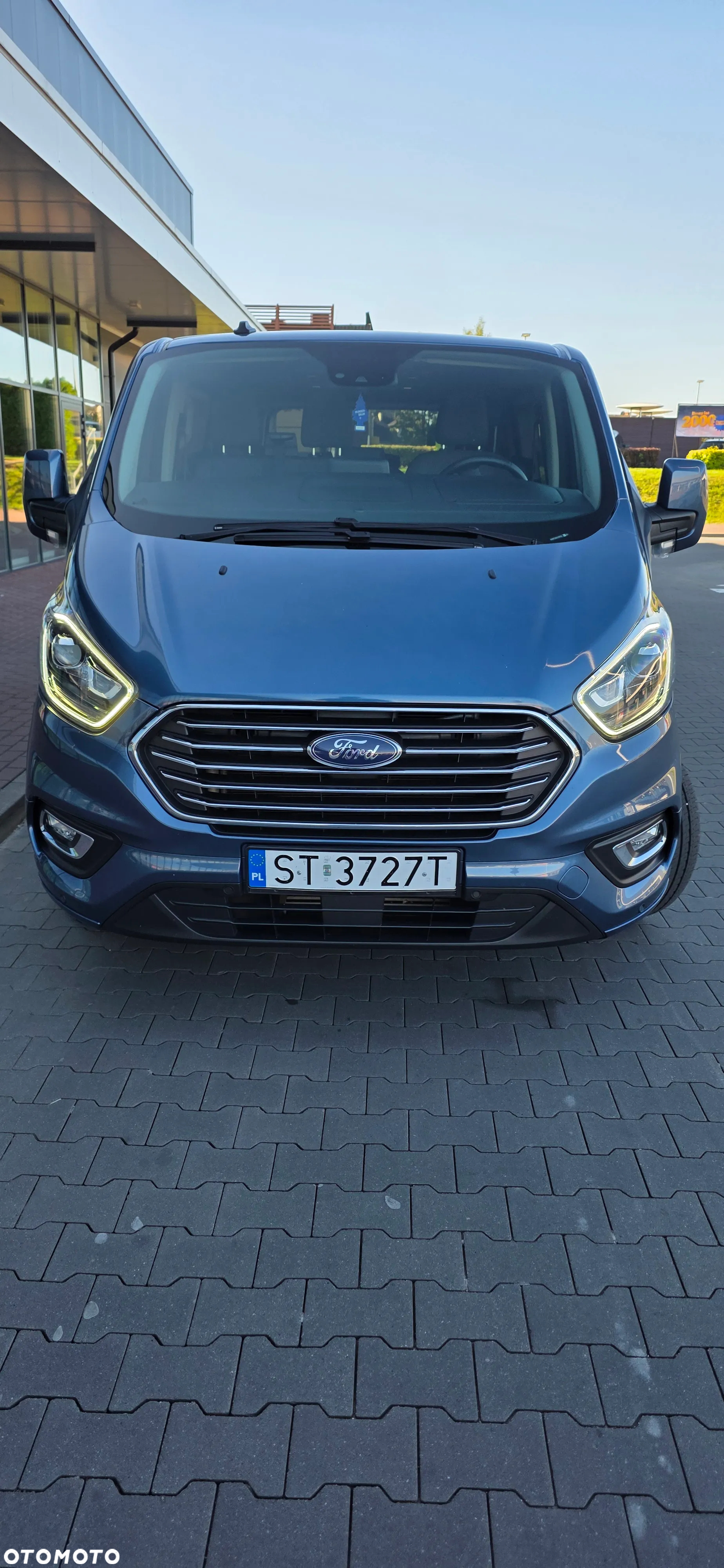 Ford Tourneo Custom 2.0 EcoBlue L1 Titanium SelectShift - 31