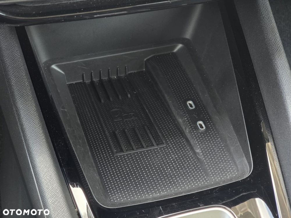 Skoda Octavia 1.5 TSI mHEV Selection DSG - 29