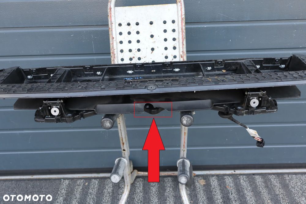 SPOILER SPOJLER MECHANIZM KLAPY BAGAŻNIKA PORSCHE PANAMERA 971 971827677C 971974224E 971827934 2016 - 5