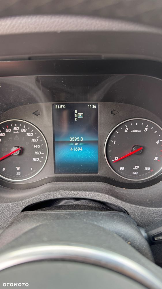 Mercedes-Benz Sprinter - 5
