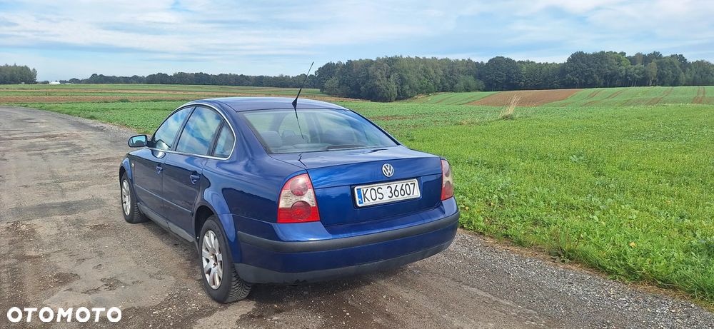 Volkswagen Passat 2000 photo 3