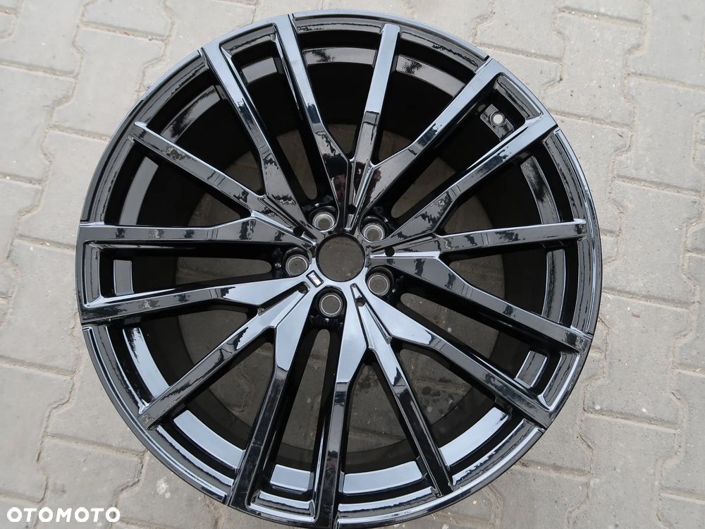 W16 Felga BMW x5 X6 8090014 10,5x22et43 - 1