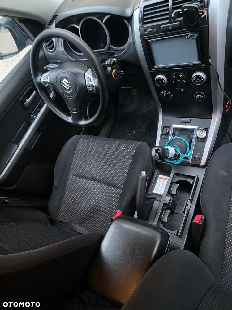 Suzuki Grand Vitara 1.9 DDiS Comfort DPF - 6