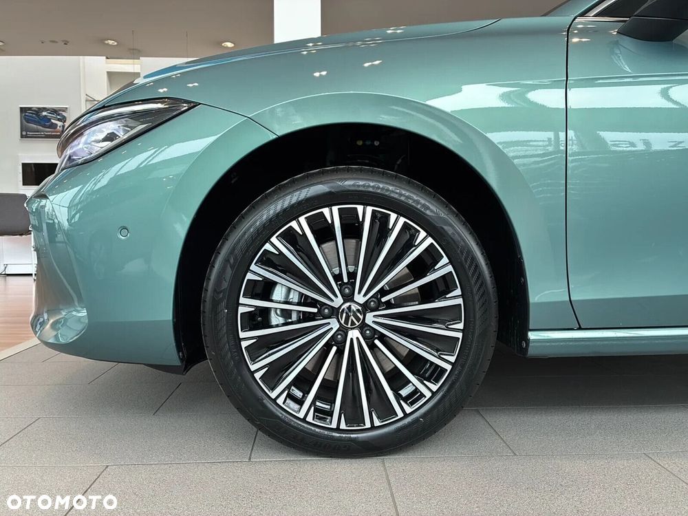 Volkswagen Passat Variant - 35
