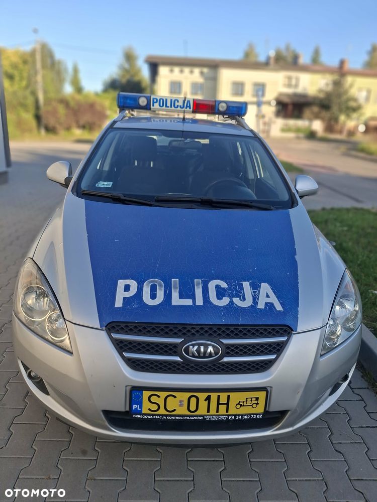Kia Ceed - 6