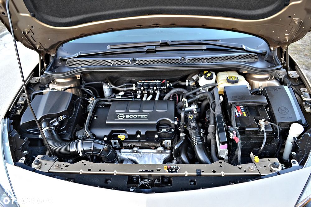 Opel Astra 1.4 Turbo ecoFLEX Start/Stop Active - 32