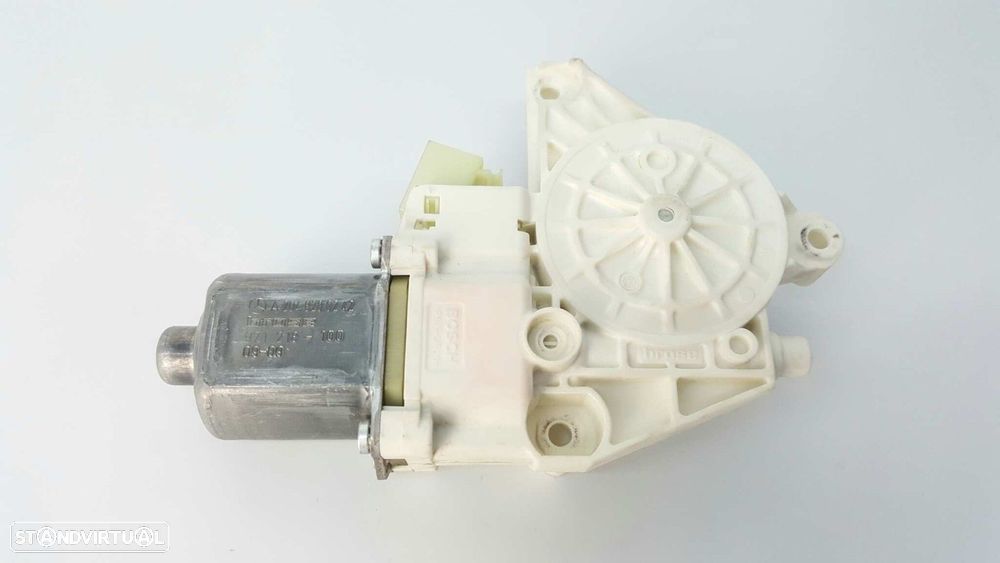 MOTOR ELEVADOR FRENTE DIREITO MERCEDES CLASE E (W212) LIM. 350 CDI BLUEEFFICIENC... - 1