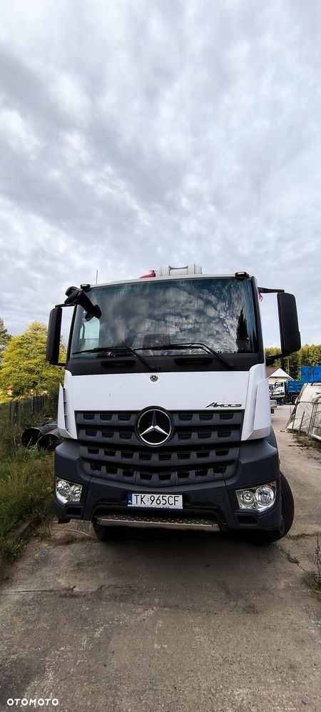 Mercedes-Benz AROCS 3745 z zabudową pompy do betonu Betonstar H47.16-5RZ - 4