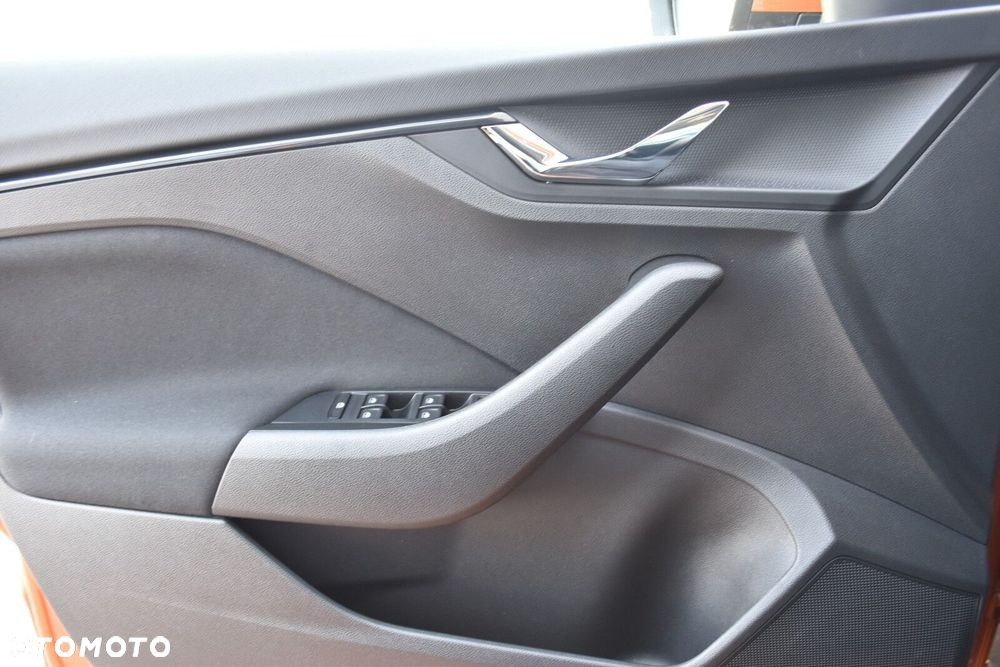 Skoda Kamiq 1.0 TSI Selection - 25