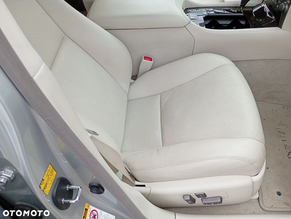 Lexus LS 460 Elite AWD - 16