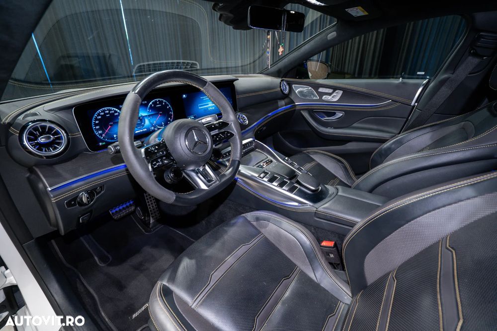 Mercedes-Benz AMG GT 4-door Coupe 63 S 4Matic+ Speedshift MCT 9G - 28