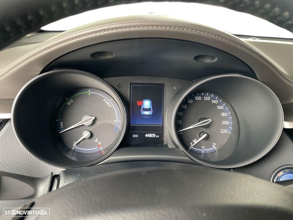 Toyota C-HR - 16
