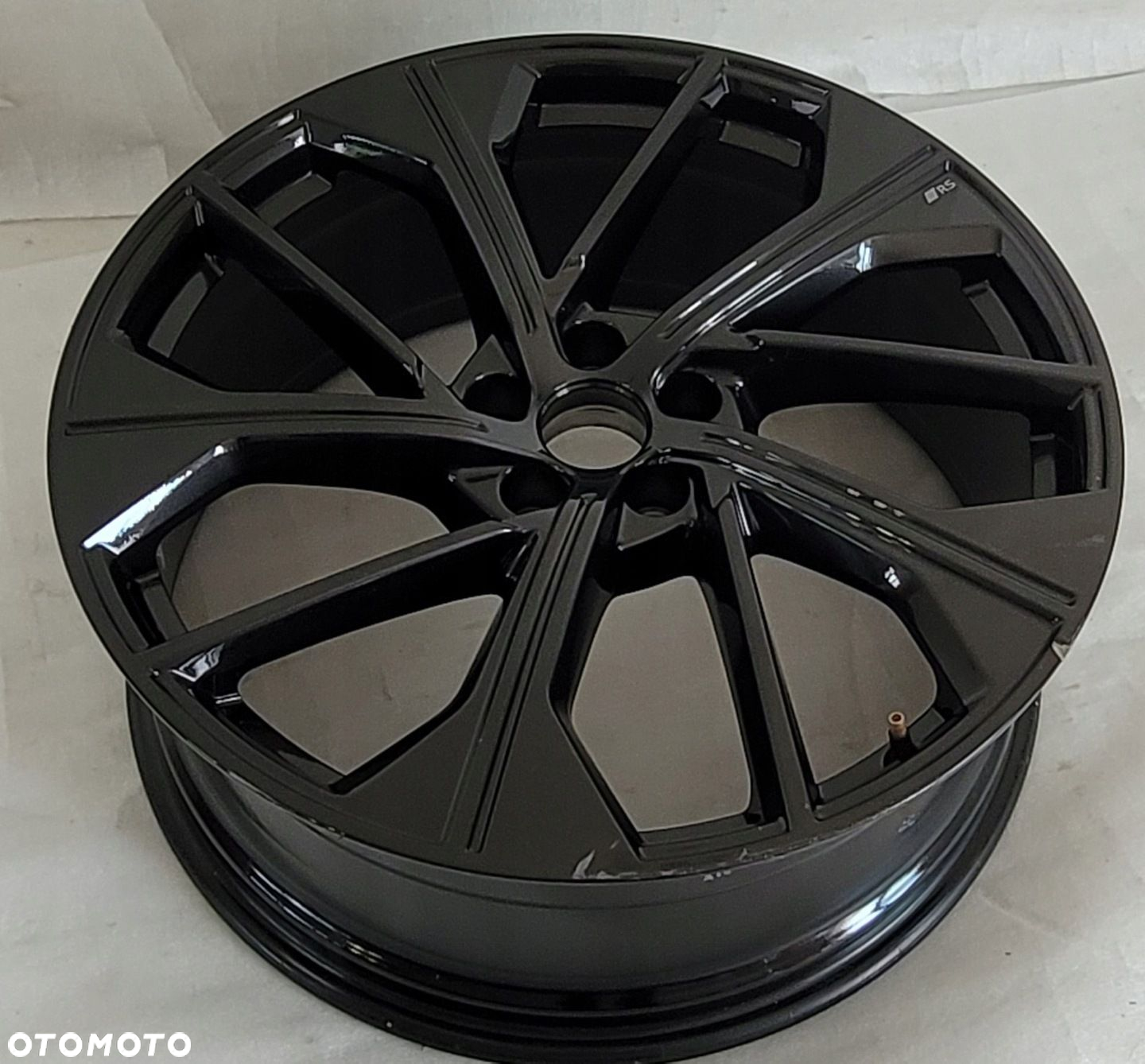 FELGA AUDI Q5 RS 8,5x21 21 ET34 5X112 80A601025BQ - 5