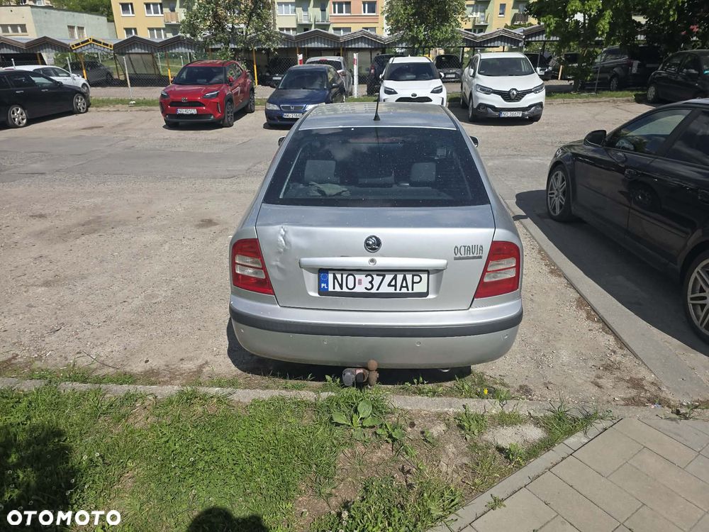 Skoda Octavia 2.0 Ambiente - 3
