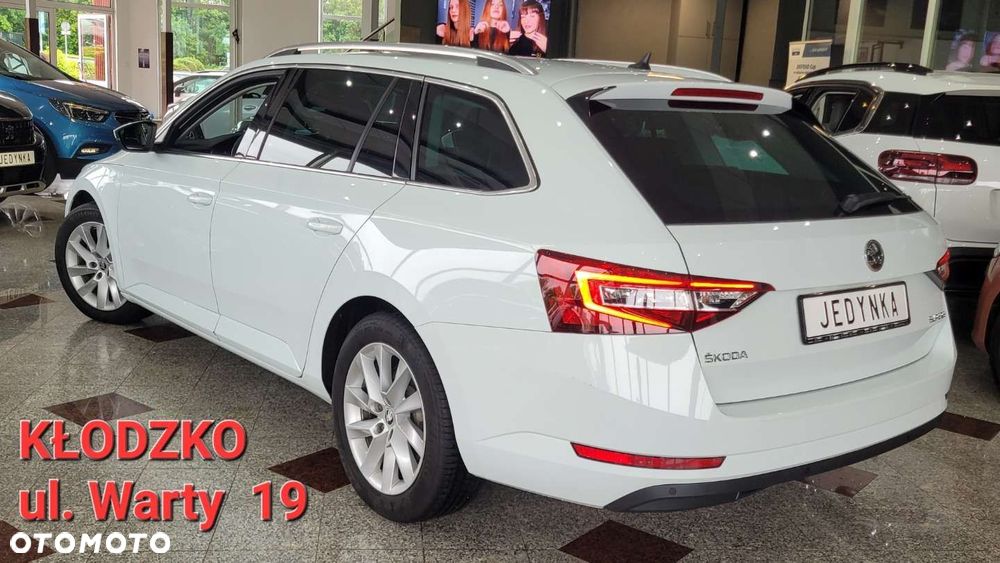 Skoda Superb - 37