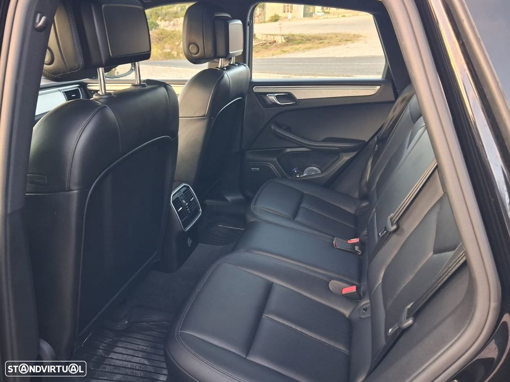 Porsche Macan S - 6