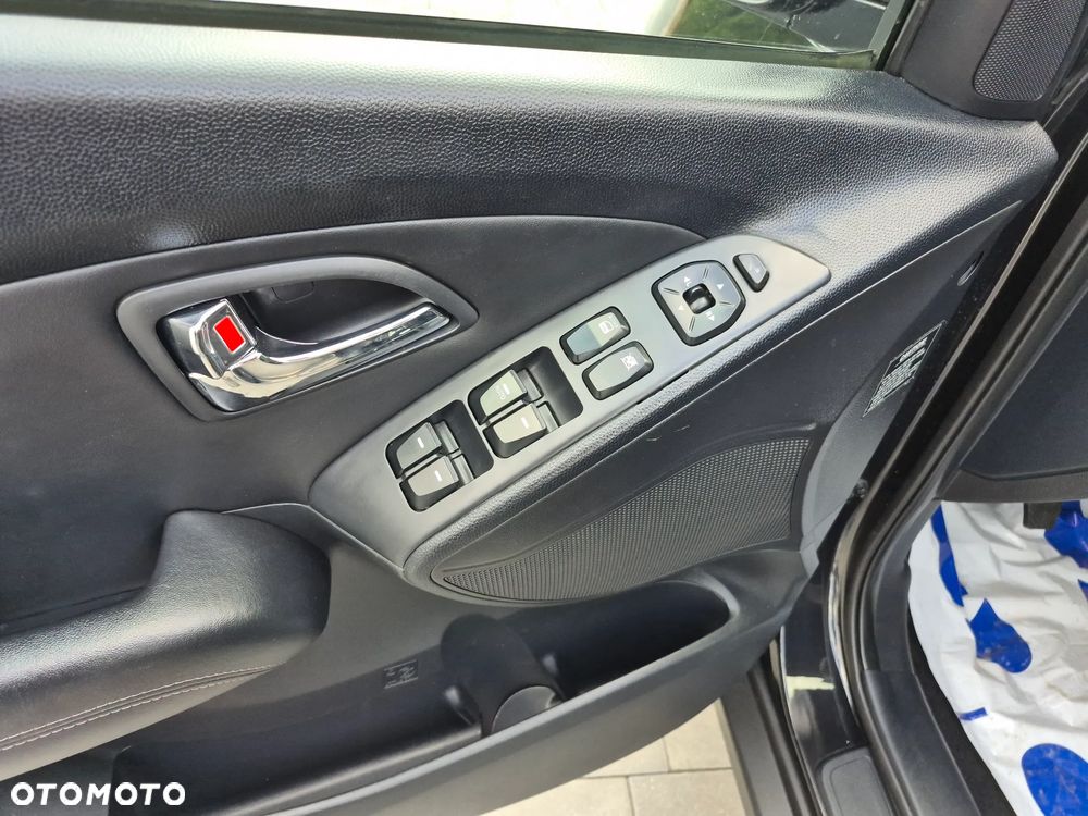 Hyundai ix35 - 14
