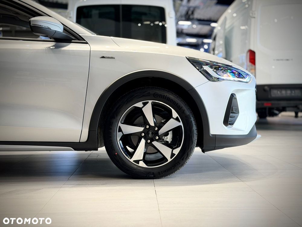 Ford Focus 1.0 EcoBoost mHEV Active X - 7