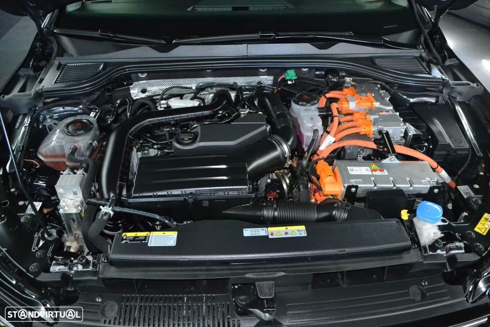 VW Golf 1.5 TSI e-Hybrid Style DSG - 58