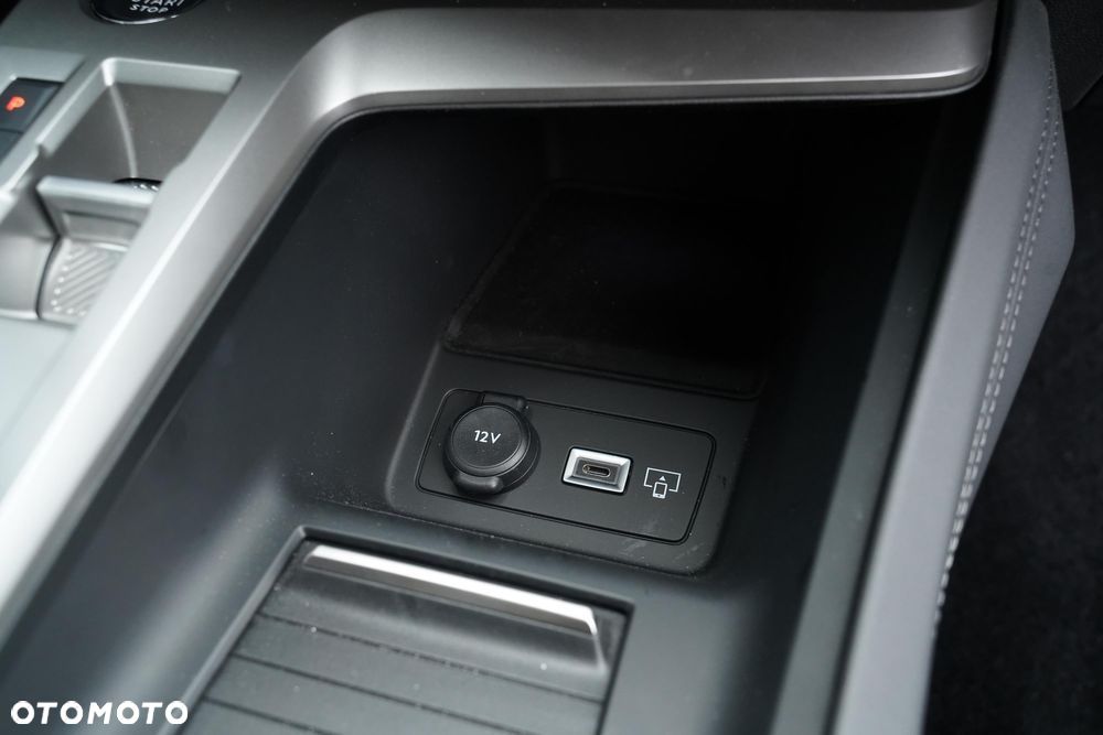 Peugeot 408 1.2 PureTech mHEV Allure S&S e-DSC6 - 21