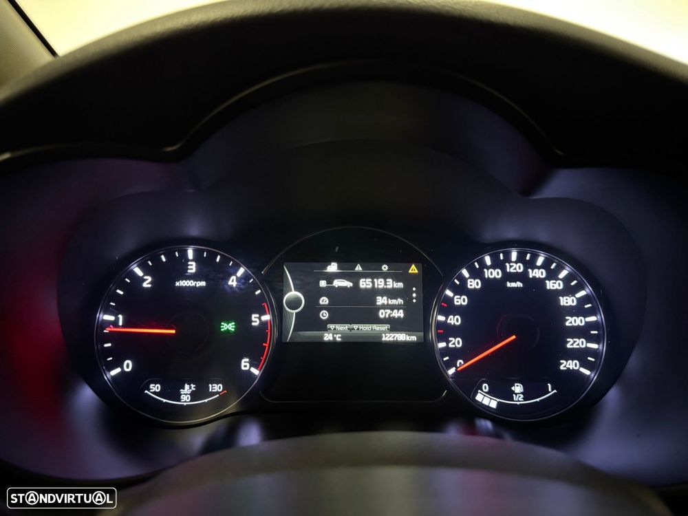 Kia Carens 1.7 CRDi ISG TX - 33