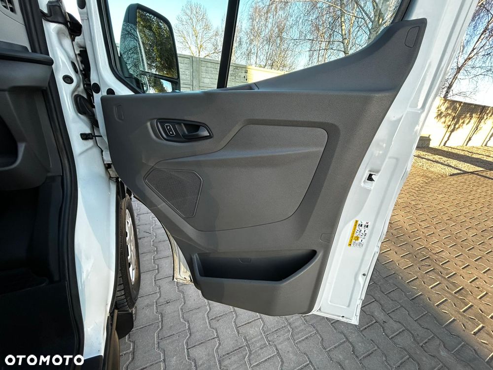 Ford Transit - 14