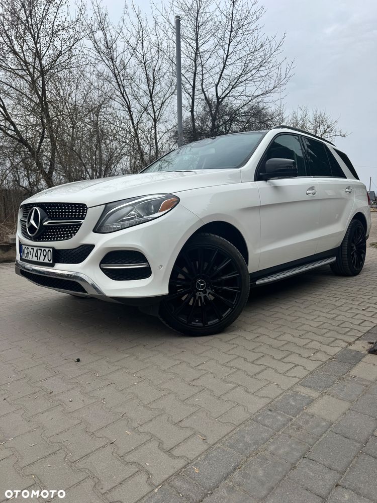 Mercedes-Benz GLE - 4
