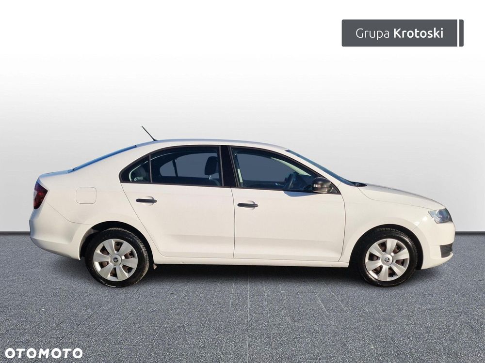 Skoda RAPID - 7