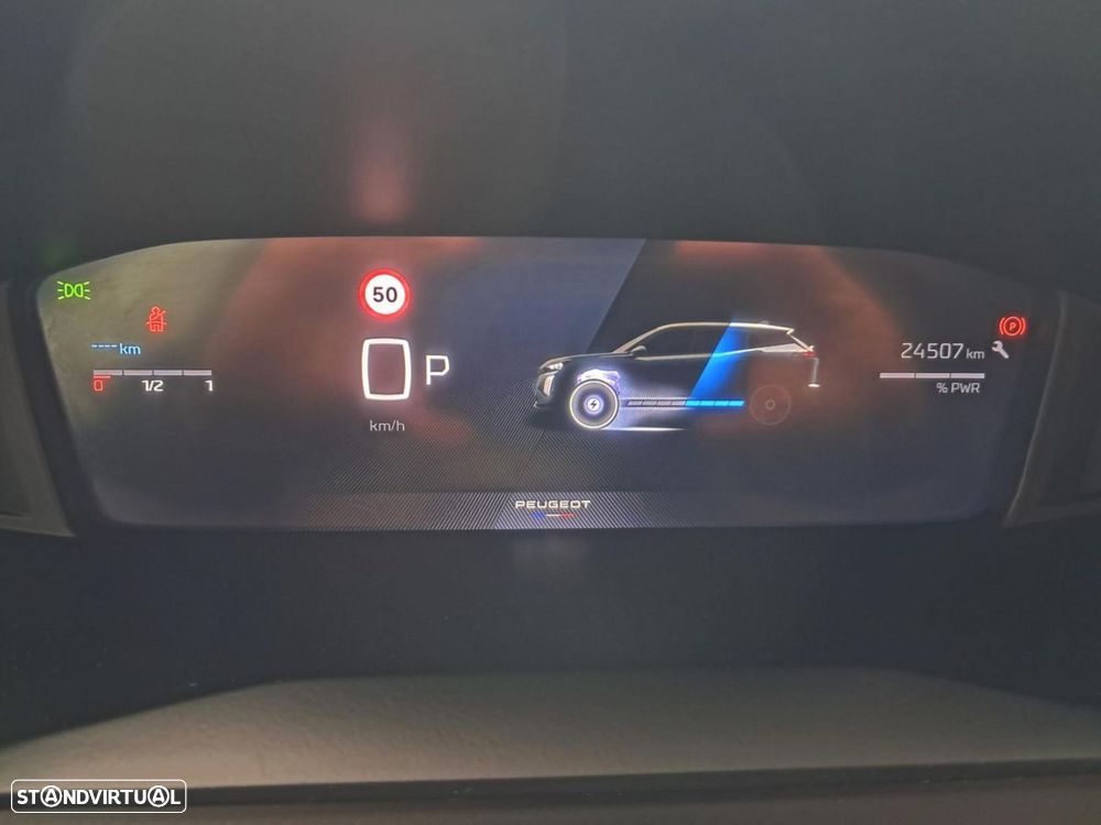 Peugeot 2008 1.2 Hybrid Allure e-DCS6 - 18