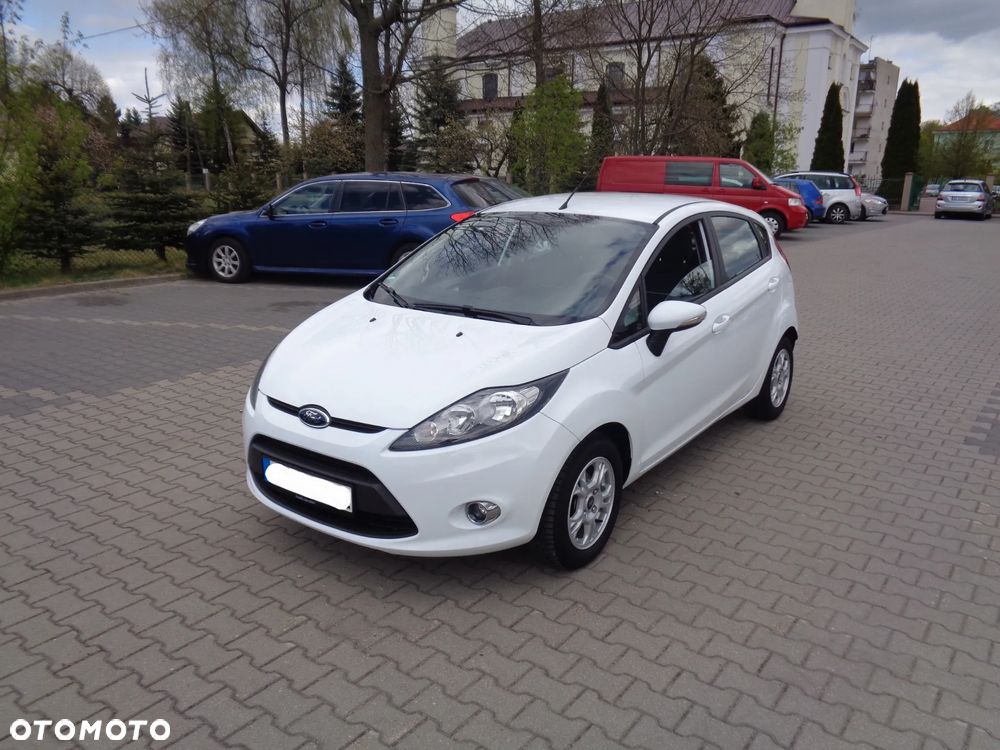 Ford Fiesta 1.25 Champions Edition - 18