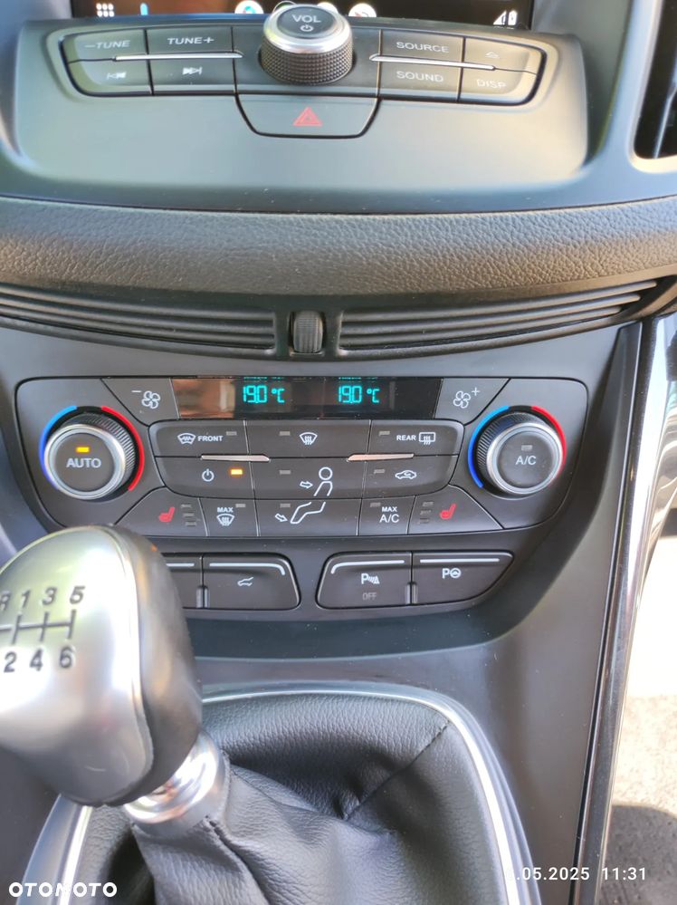 Ford Kuga - 16