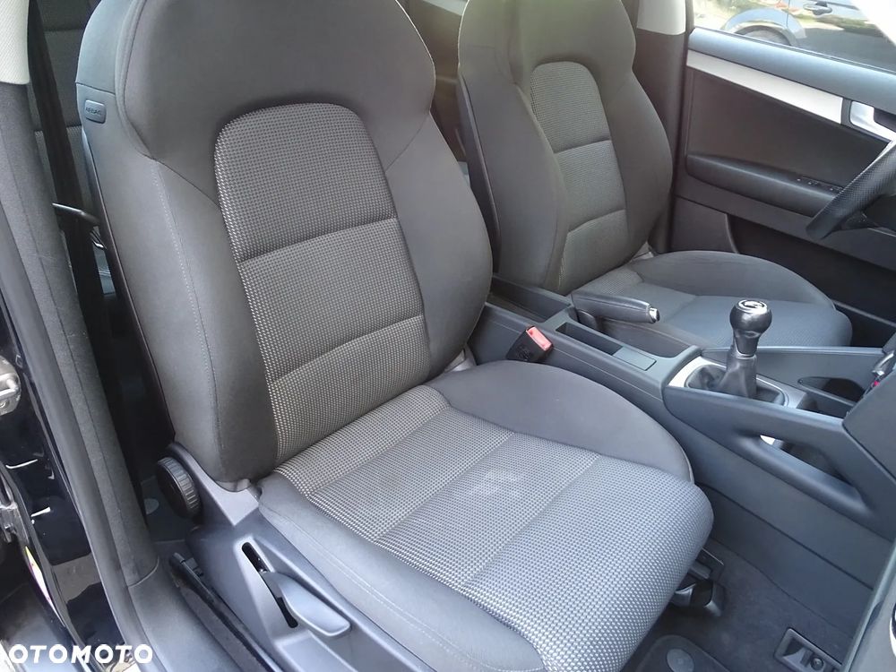 Audi A3 Sportback 1.2 TFSI S line Sportpaket - 18