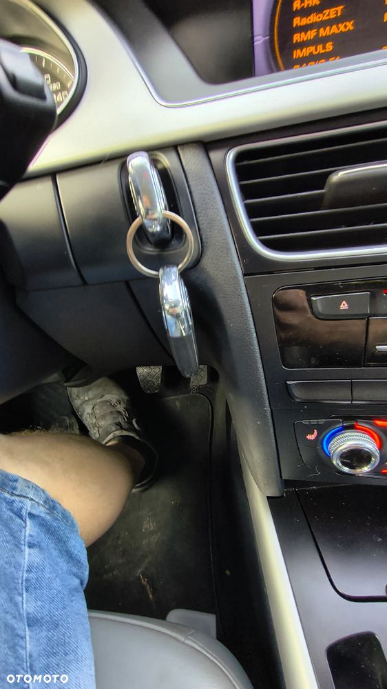 Audi A4 Avant 2.0 TDI DPF clean diesel Ambiente - 21