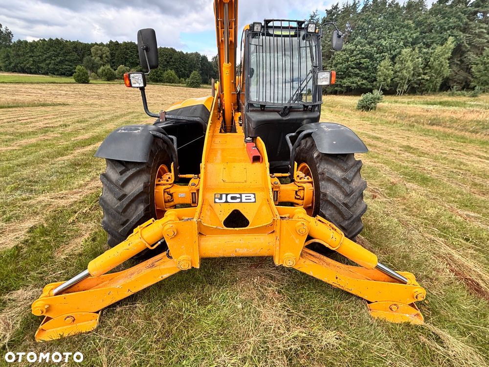 JCB - 14