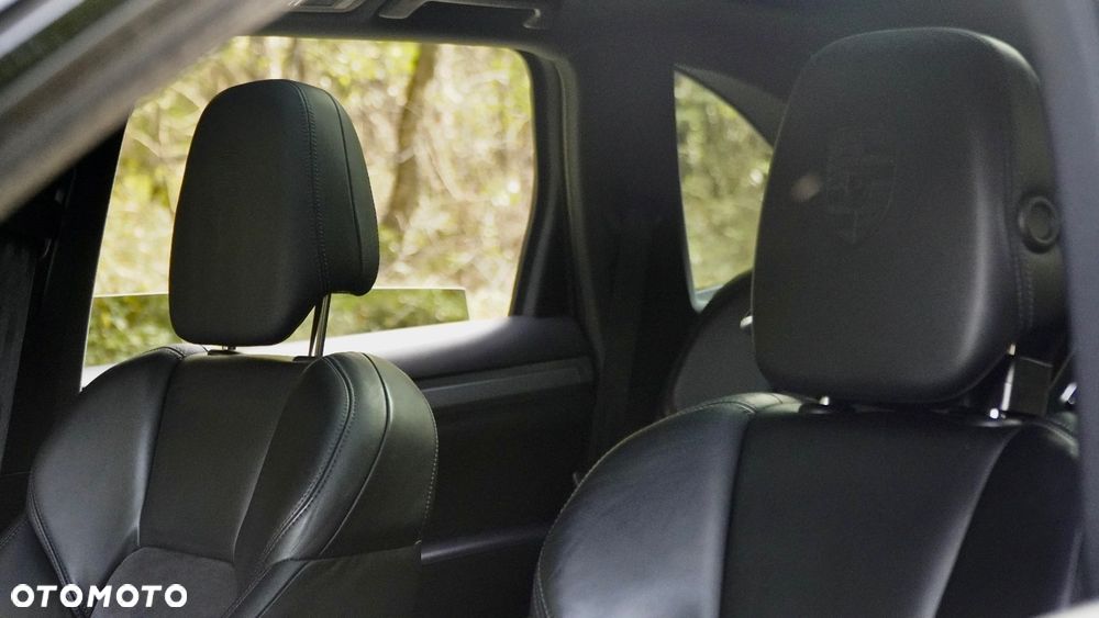 Porsche Cayenne Diesel Platinum Edition - 10
