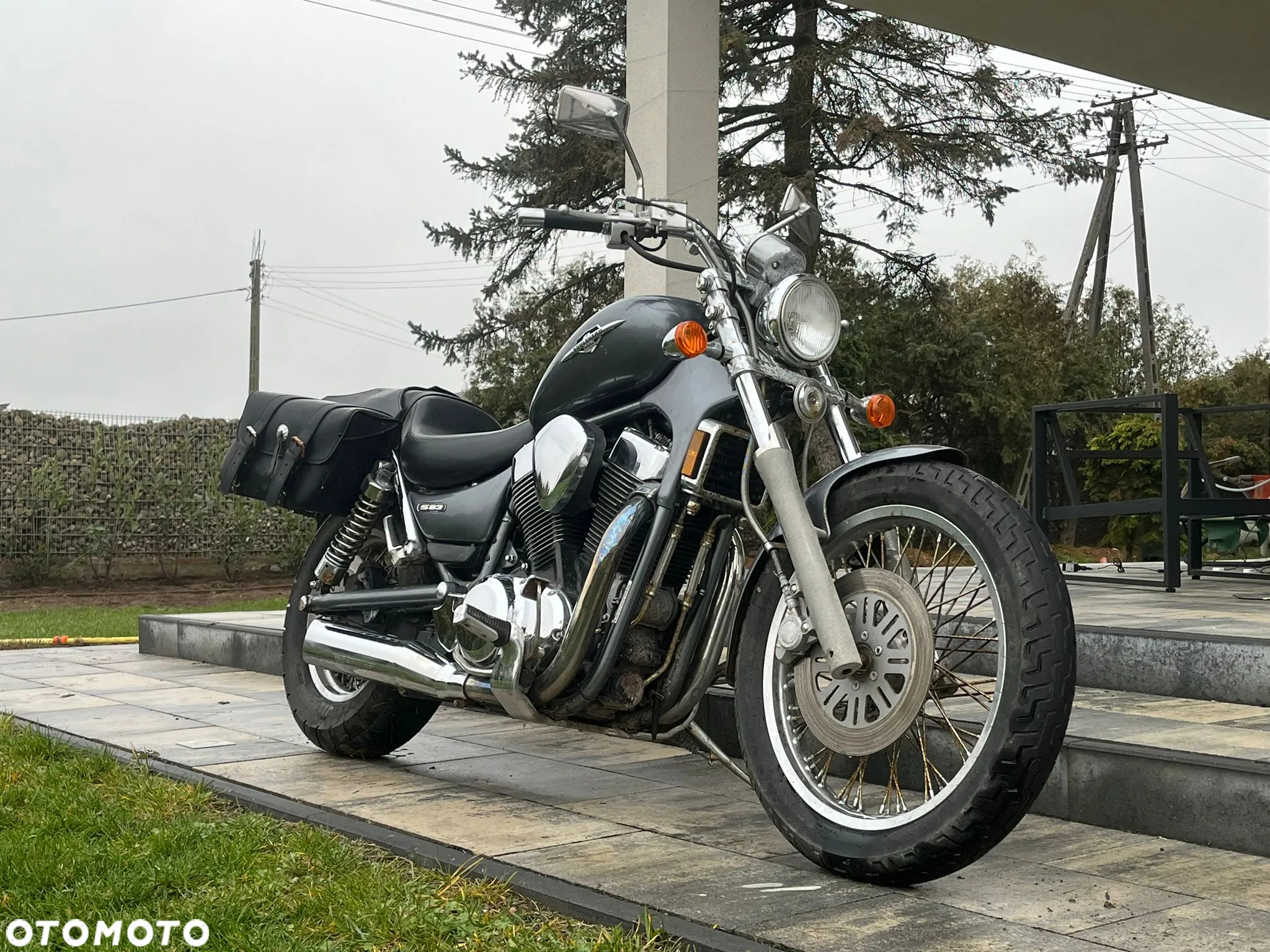 Suzuki Intruder - 3
