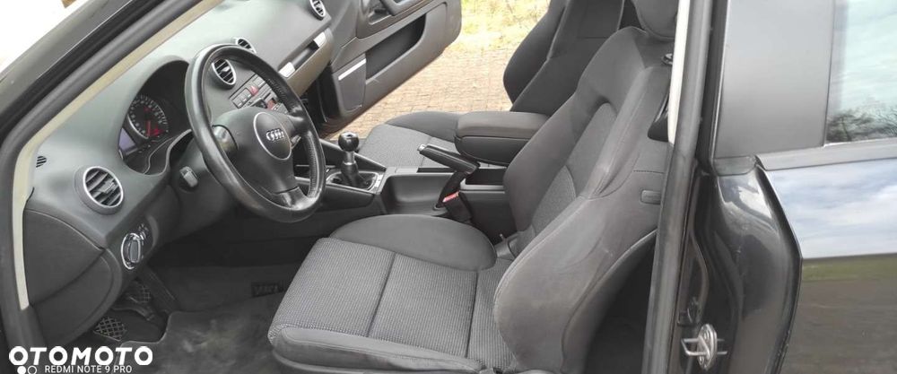 Audi A3 3-drzwiowe 1.6 S line Sportpaket (plus) - 21