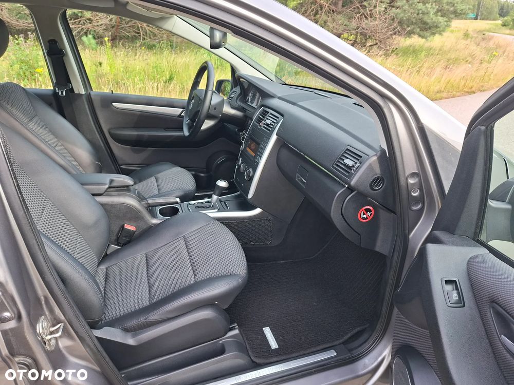 Mercedes-Benz Klasa B 170 Autotronic Grand Edition - 18