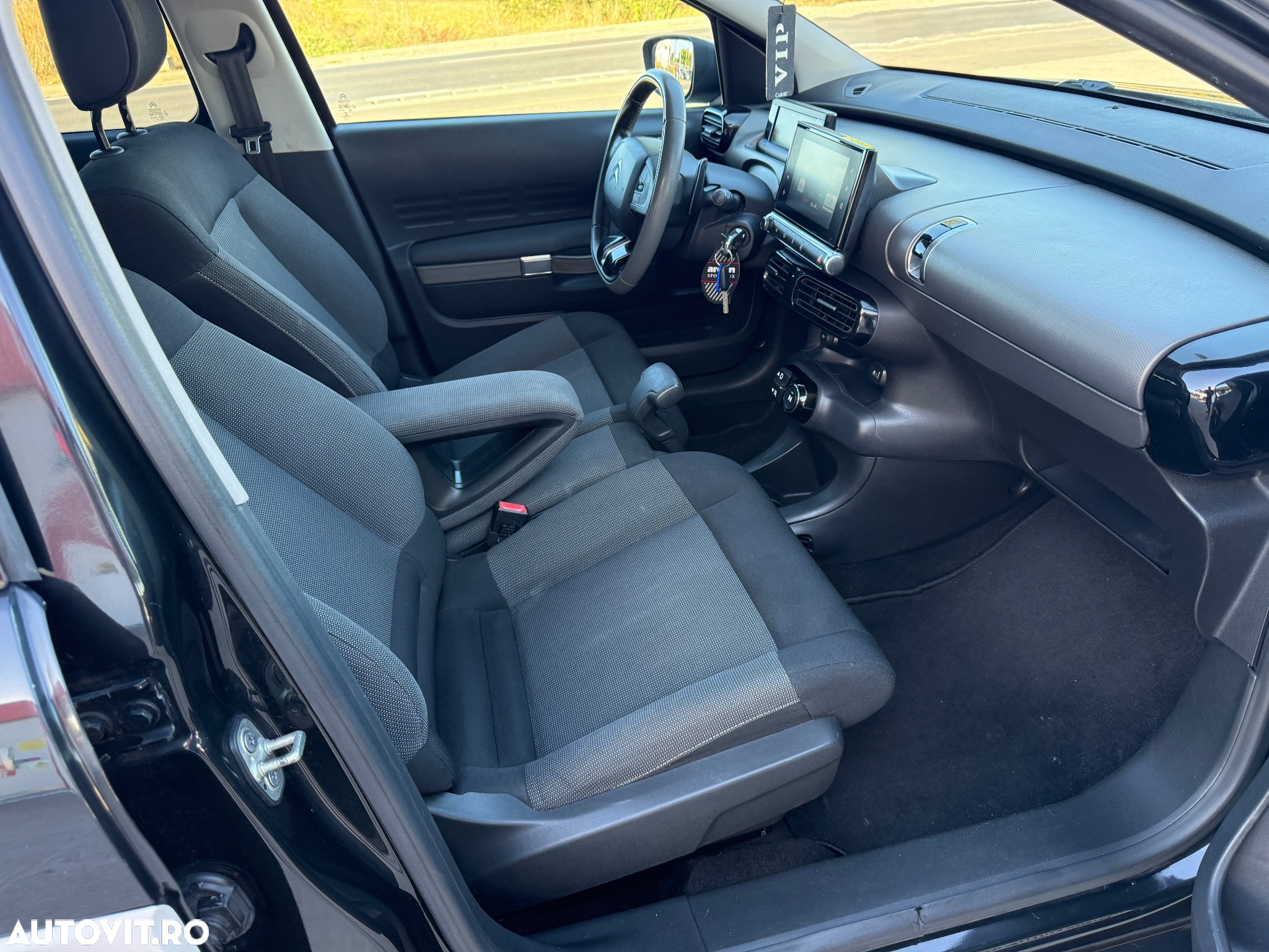 Citroën C4 Cactus e-HDi ETG Start&Stop Shine - 8