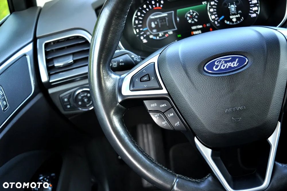 Ford Mondeo SW 2.0 TDCi S&S PowerShift-Aut Titanium - 27