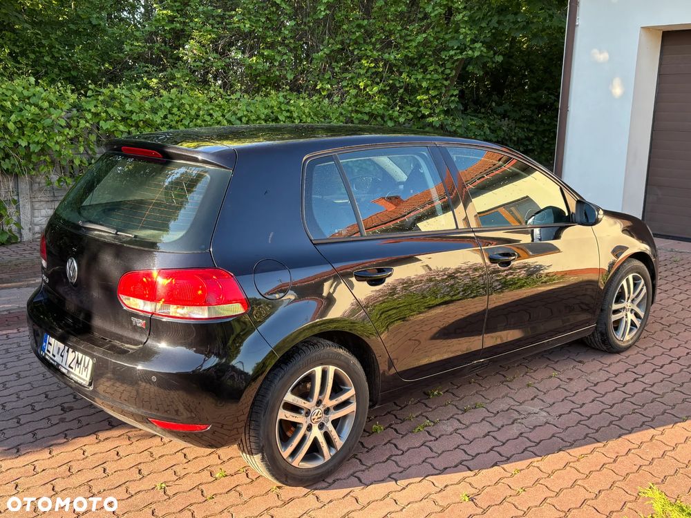 Volkswagen Golf 1.6 TDI Comfortline - 5