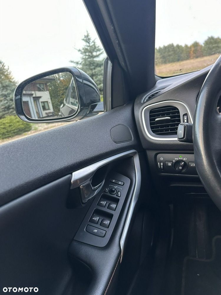 Volvo V40 - 28
